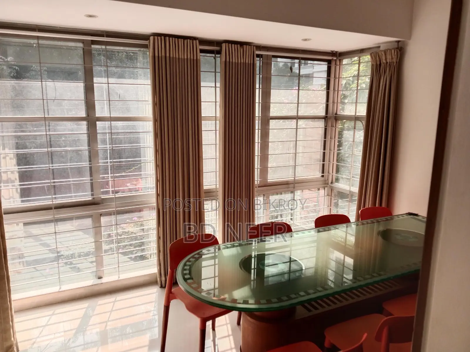 Exclusive semi furnished 3 Bedroom apartment rent in Gulshan 2
