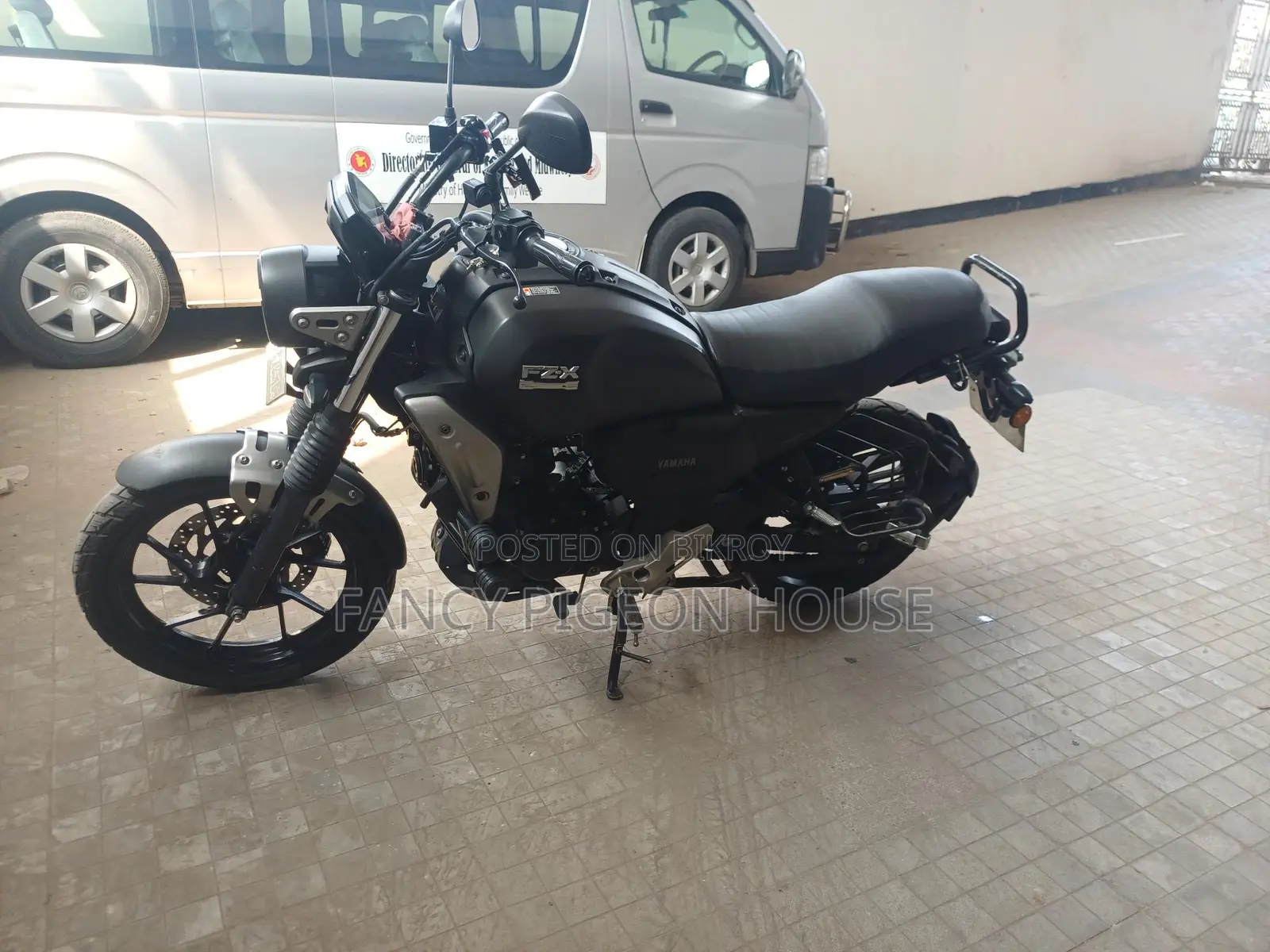 Yamaha FZ-X . 2024