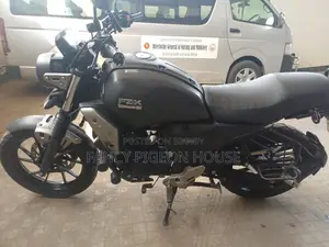 Yamaha FZ-X . 2024