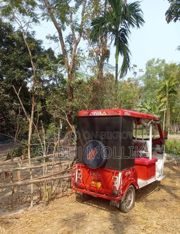 গাড়ি টা বিক্রি করা হবে,