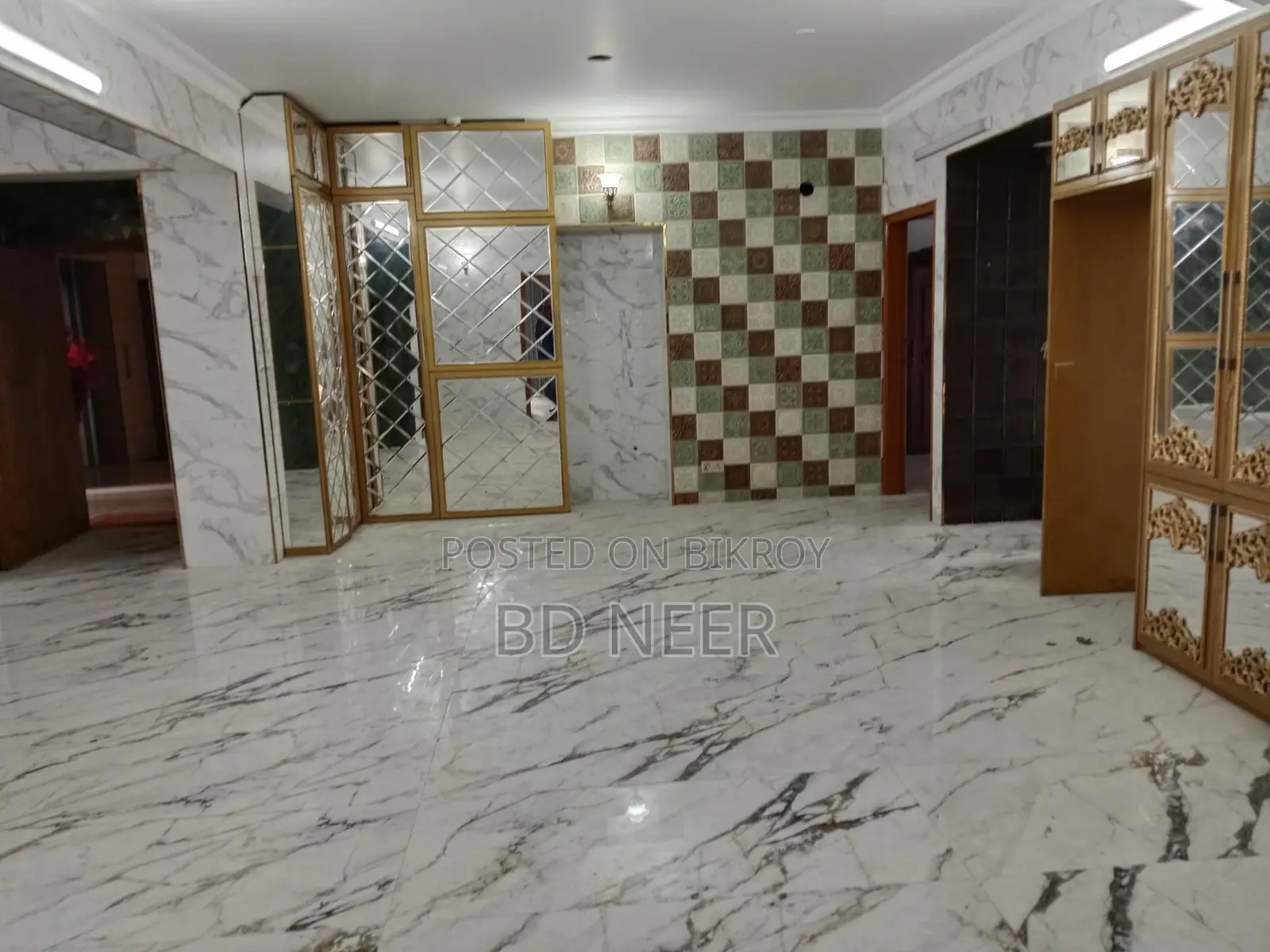 looking so pretty semi furnish 4 Bed room apt available in banani North