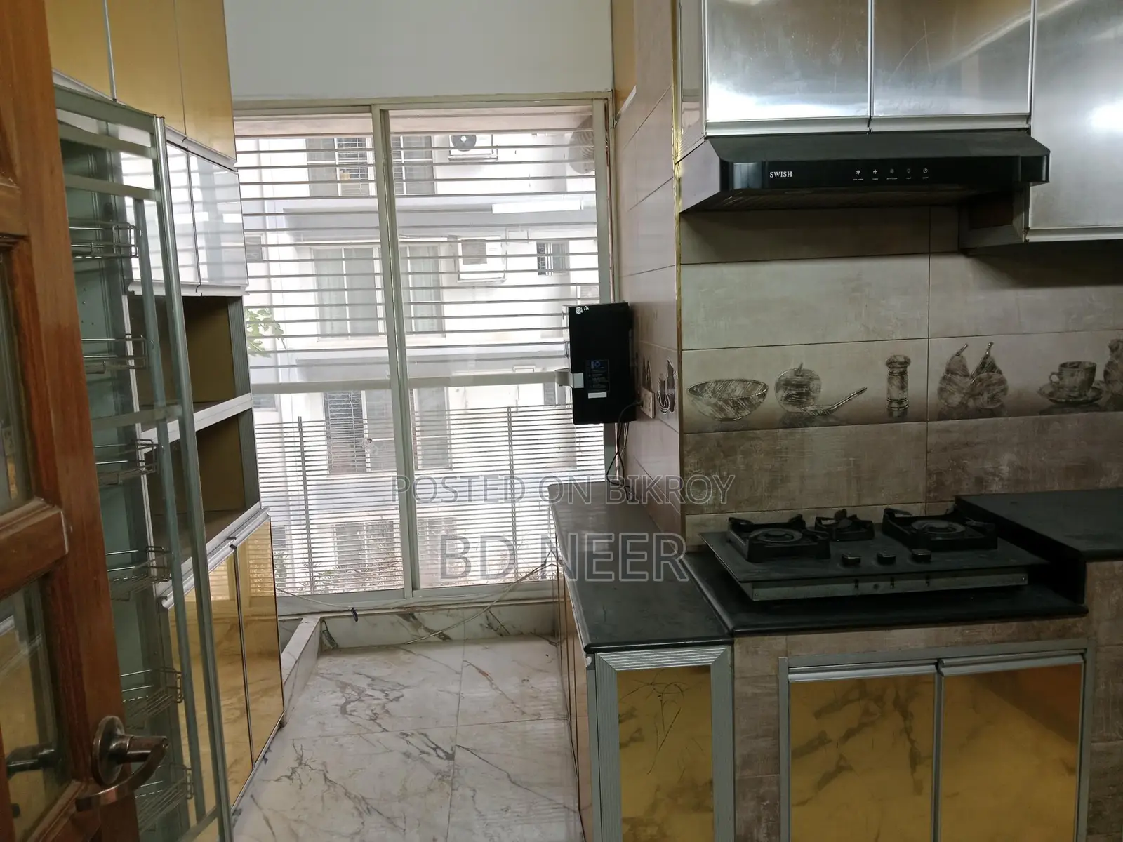 looking so pretty semi furnish 4 Bed room apt available in banani North