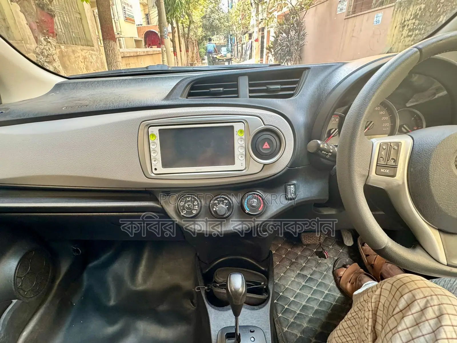 Toyota Vitz push start 2012