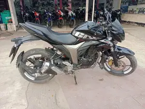Suzuki Gixxer 2023