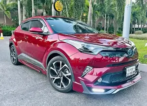 টয়োটা সি-এইচআর জি এলইডি মডেলিস্টা ২০১৭