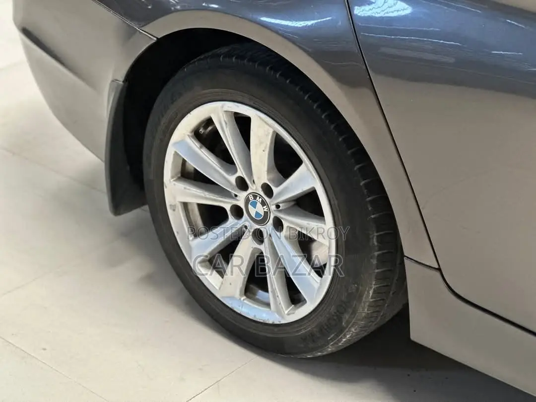 BMW 5 Series 520D BRONZE 2011
