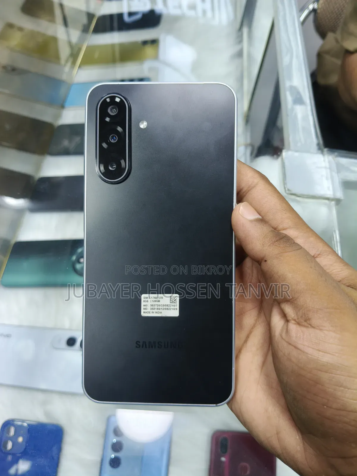 স্যামসাং গ্যালাক্সি এ১৭ ৫জি ১২৮ জিবি ব্ল্যাক