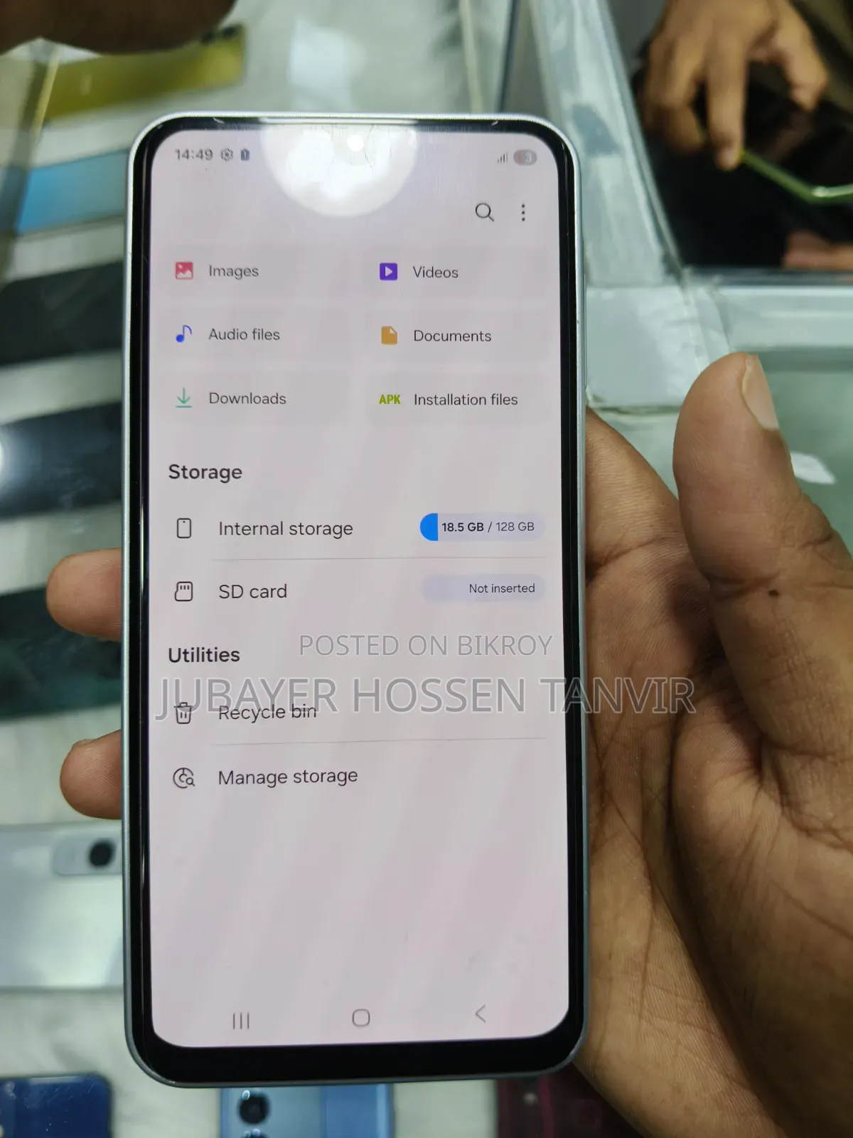 স্যামসাং গ্যালাক্সি এ১৭ ৫জি ১২৮ জিবি ব্ল্যাক
