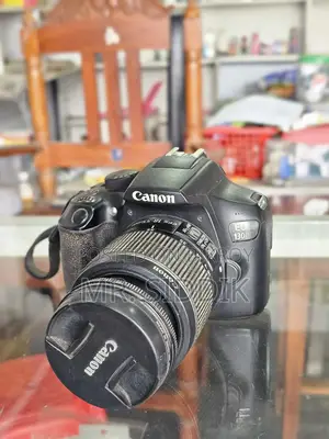 Canon 1300D