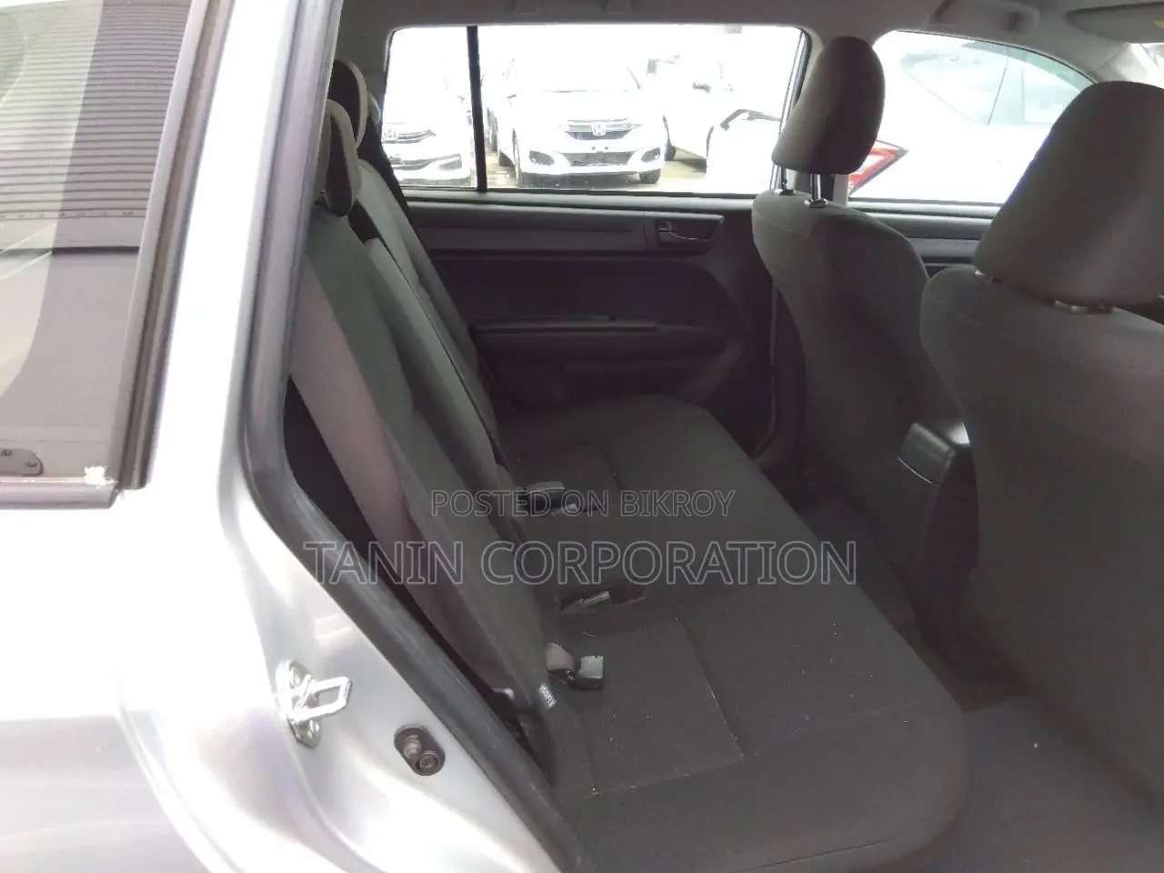 Toyota Fielder Hybrid EX 2020