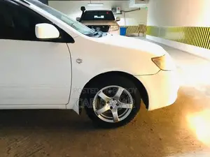 Toyota Corolla 2006 White