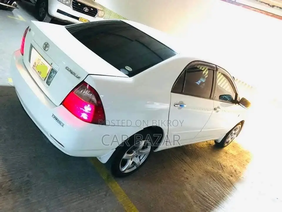 Toyota Corolla 2006 White
