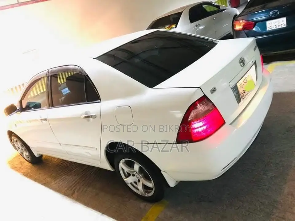 Toyota Corolla 2006 White