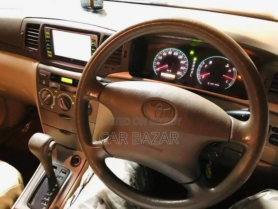 Toyota Corolla 2006 White