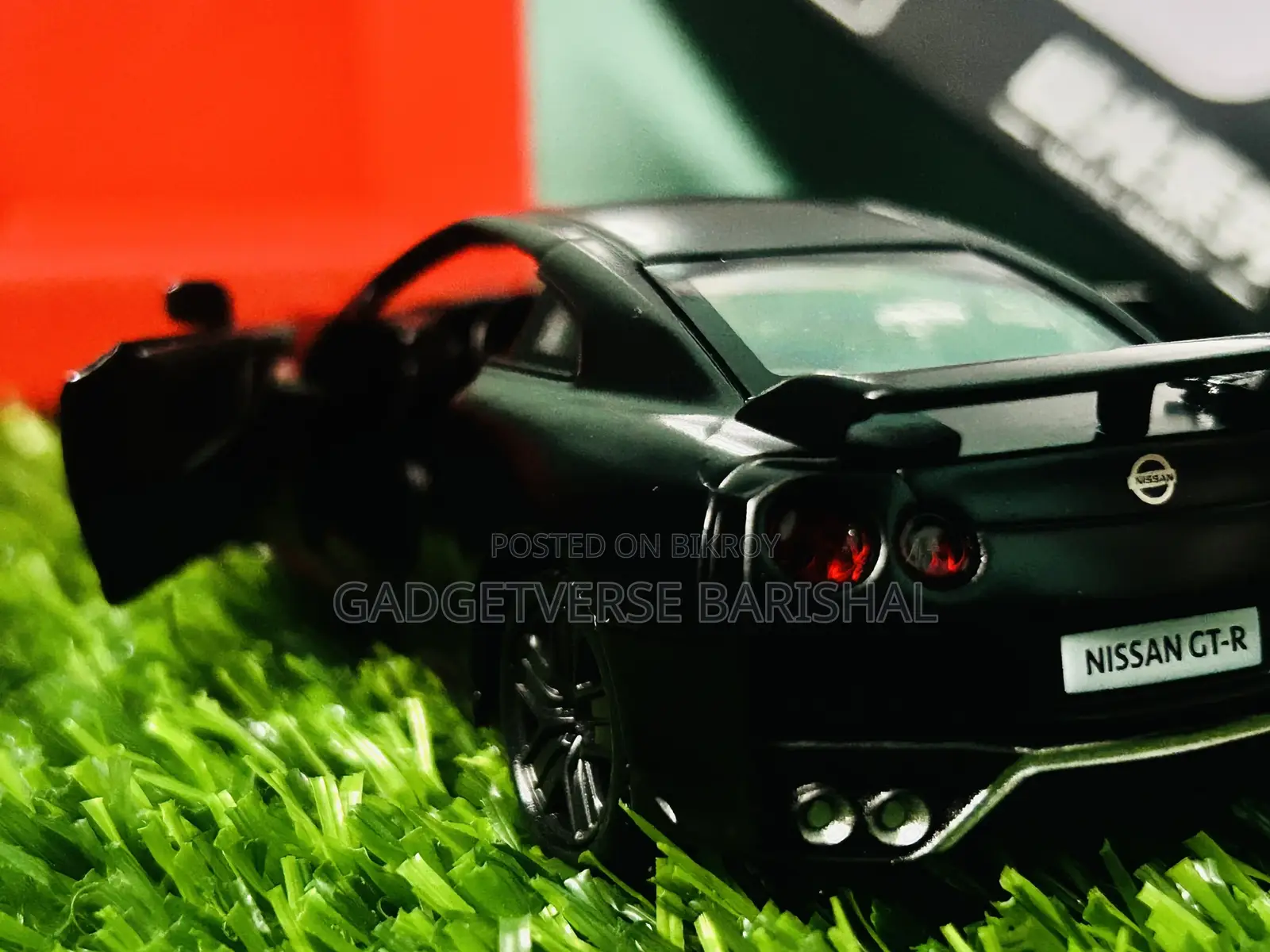 Officially Licensed Diecast Model Car