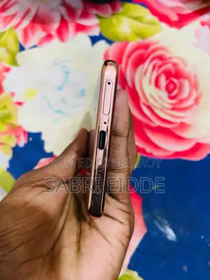 Vivo V40e 256 GB গোল্ড