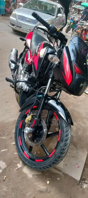 Bajaj Pulsar 150 2017