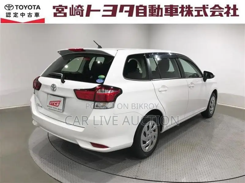 Toyota Fielder Non Hybrid EX pack 2021