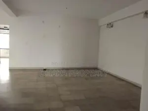 বনানীতে অফিস স্পেস ভাড়া (২৫০০-বর্গফুট)