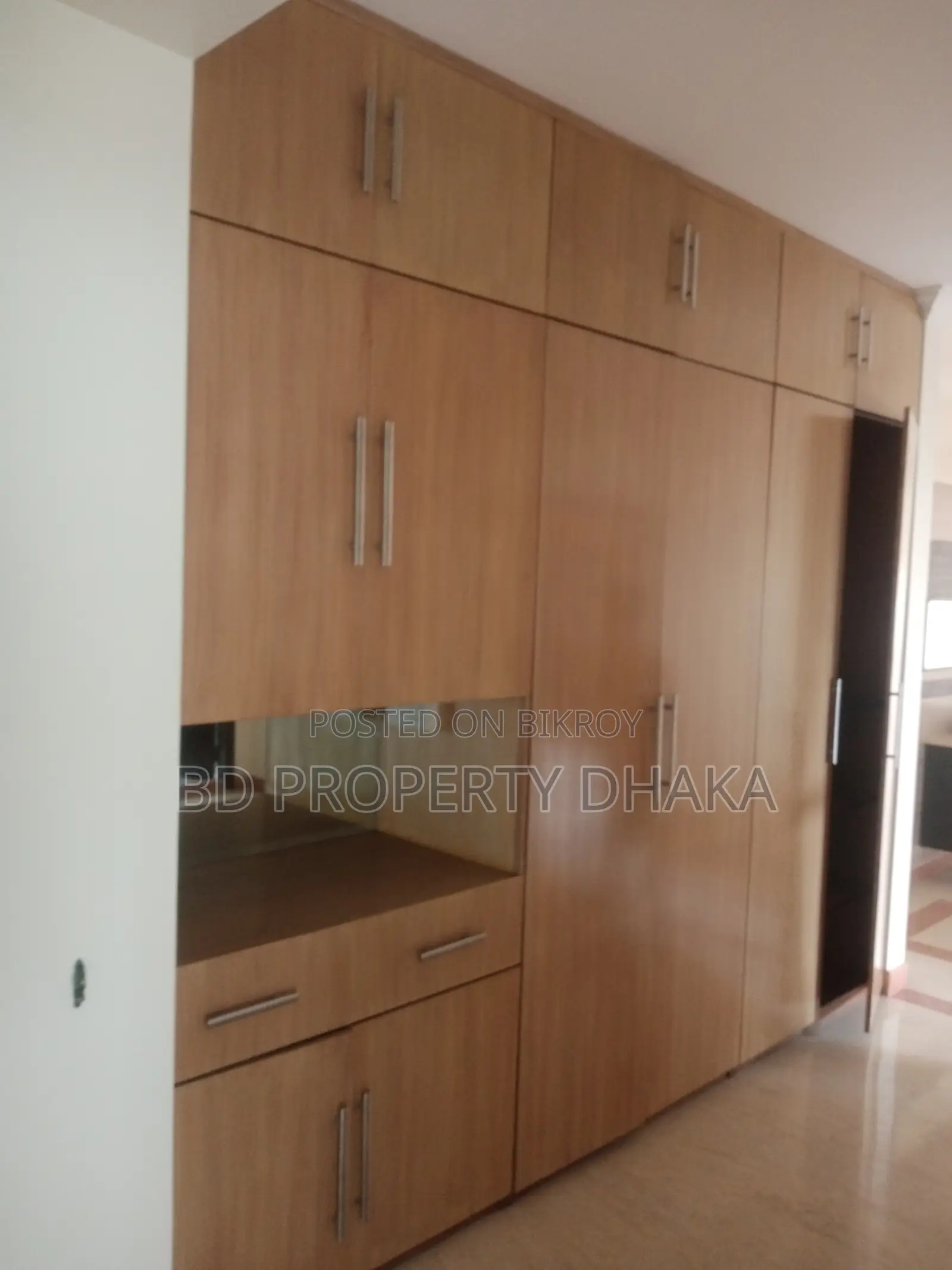 Luxurious 4Bed flat for rent in Banani