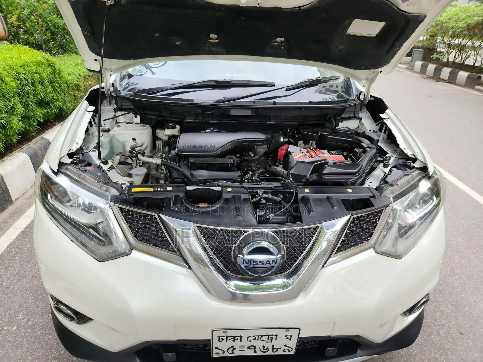 Nissan X-Trail 7 Seat Octane Drive 2014