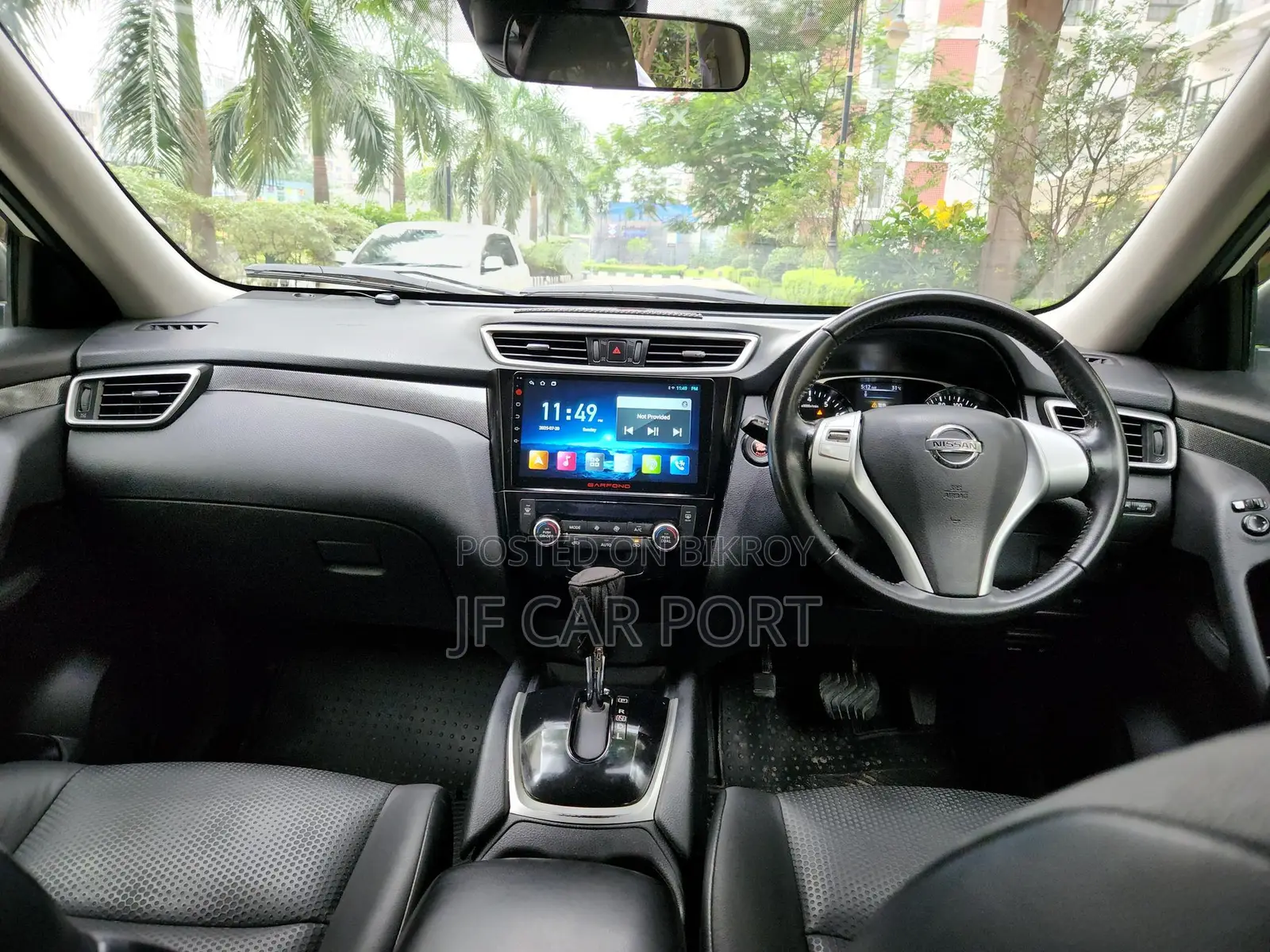 Nissan X-Trail 7 Seat Octane Drive 2014