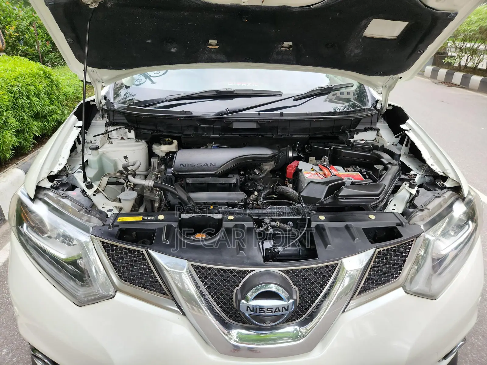 Nissan X-Trail 7 Seat Octane Drive 2014