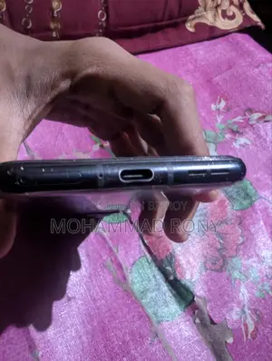 Samsung Galaxy A50 (Used)