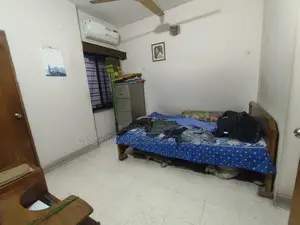 দক্ষিণ বনানীতে ৩ বেডরুমের আন-ফার্নিশড অ্যাপার্টমেন্ট ভাড়া