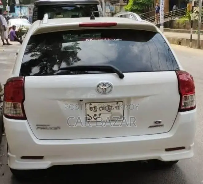 Toyota Fielder G AERO TOURER PUSH 2012