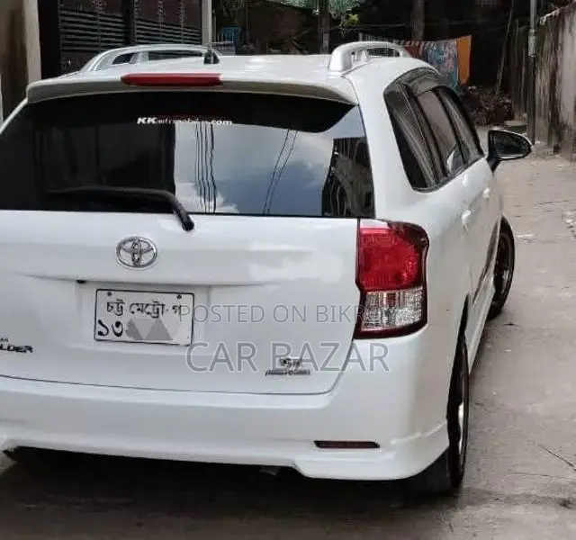 Toyota Fielder G AERO TOURER PUSH 2012