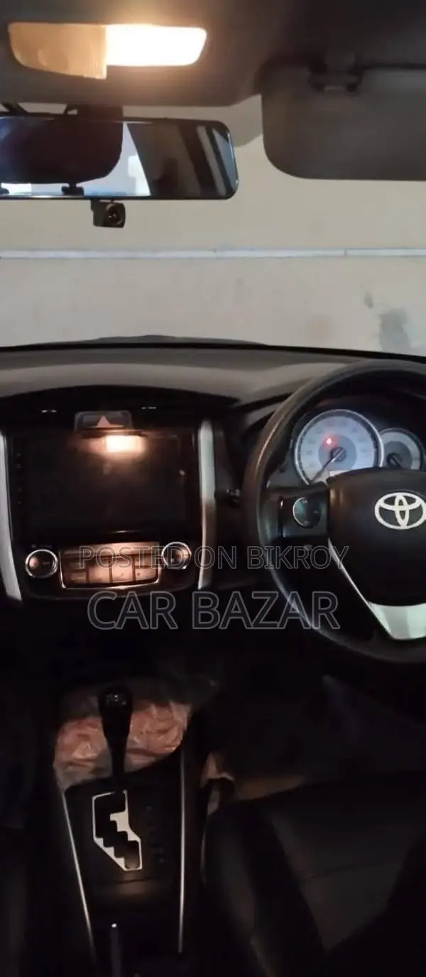 Toyota Fielder G AERO TOURER PUSH 2012