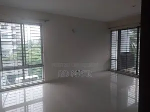 beautiful looking 4 Bed room apt rent in Gulshan