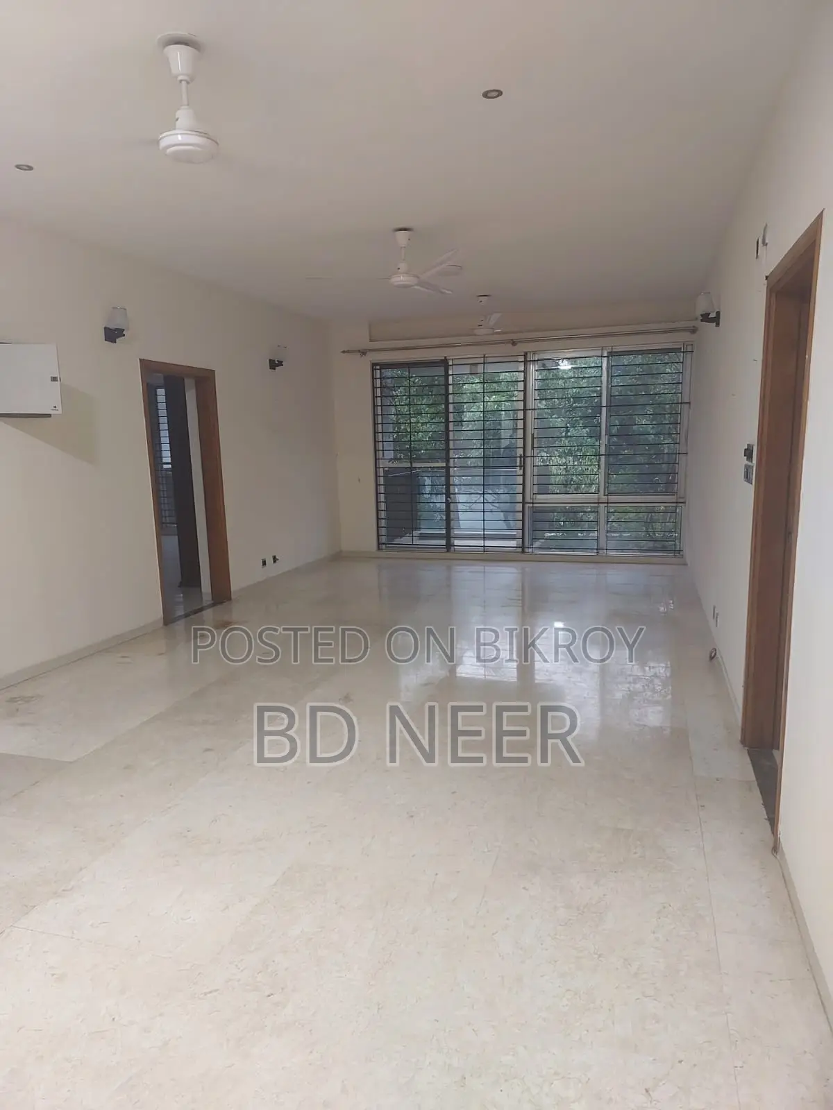 beautiful looking 4 Bed room apt rent in Gulshan