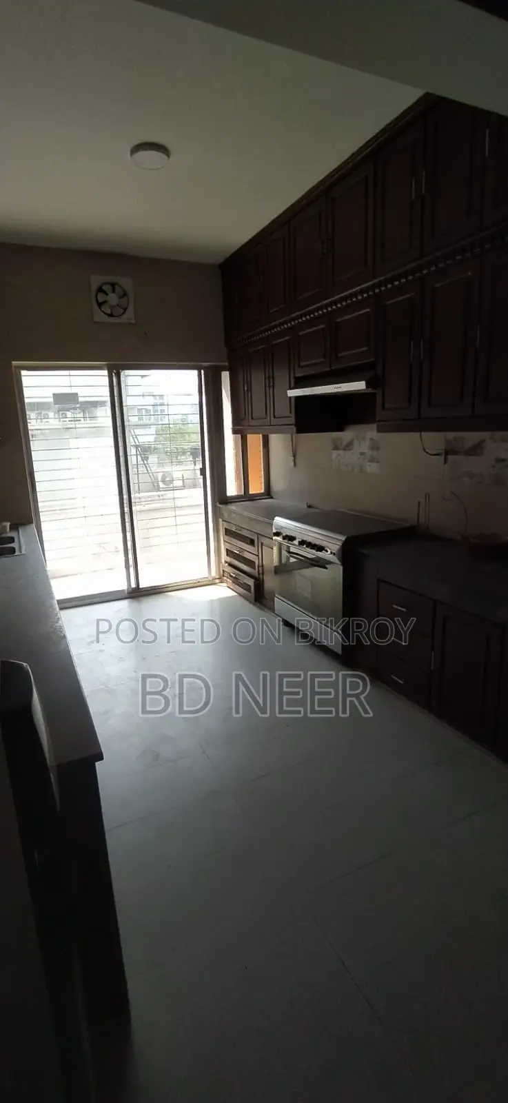 beautiful looking 4 Bed room apt rent in Gulshan