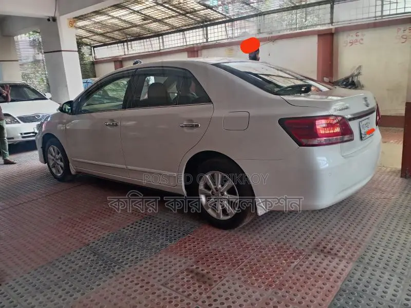 টয়োটা প্রিমিও পুশ স্টার্ট ২০১৭