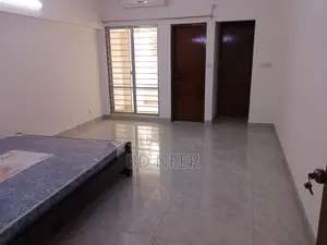 Semi Furnish 4 Bed Room Apt Rent in Gulshan 2 North