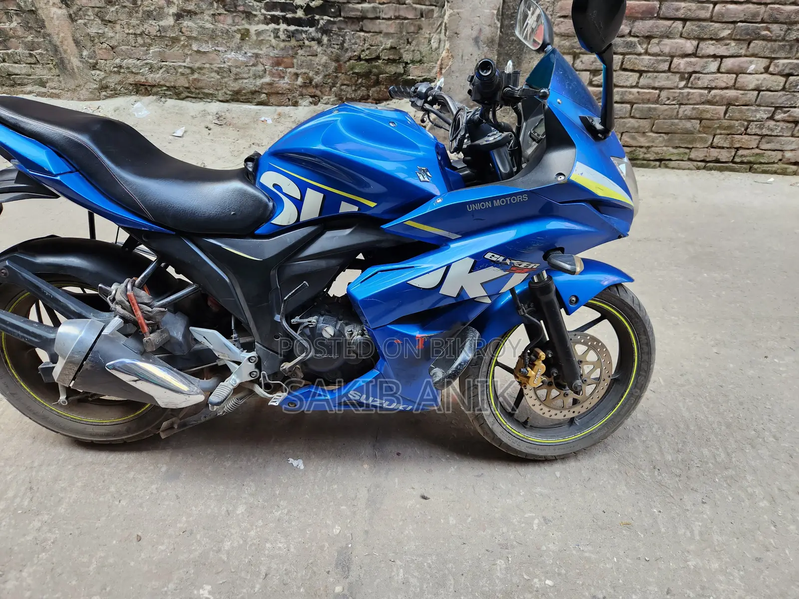 Suzuki Gixxer SF 2016