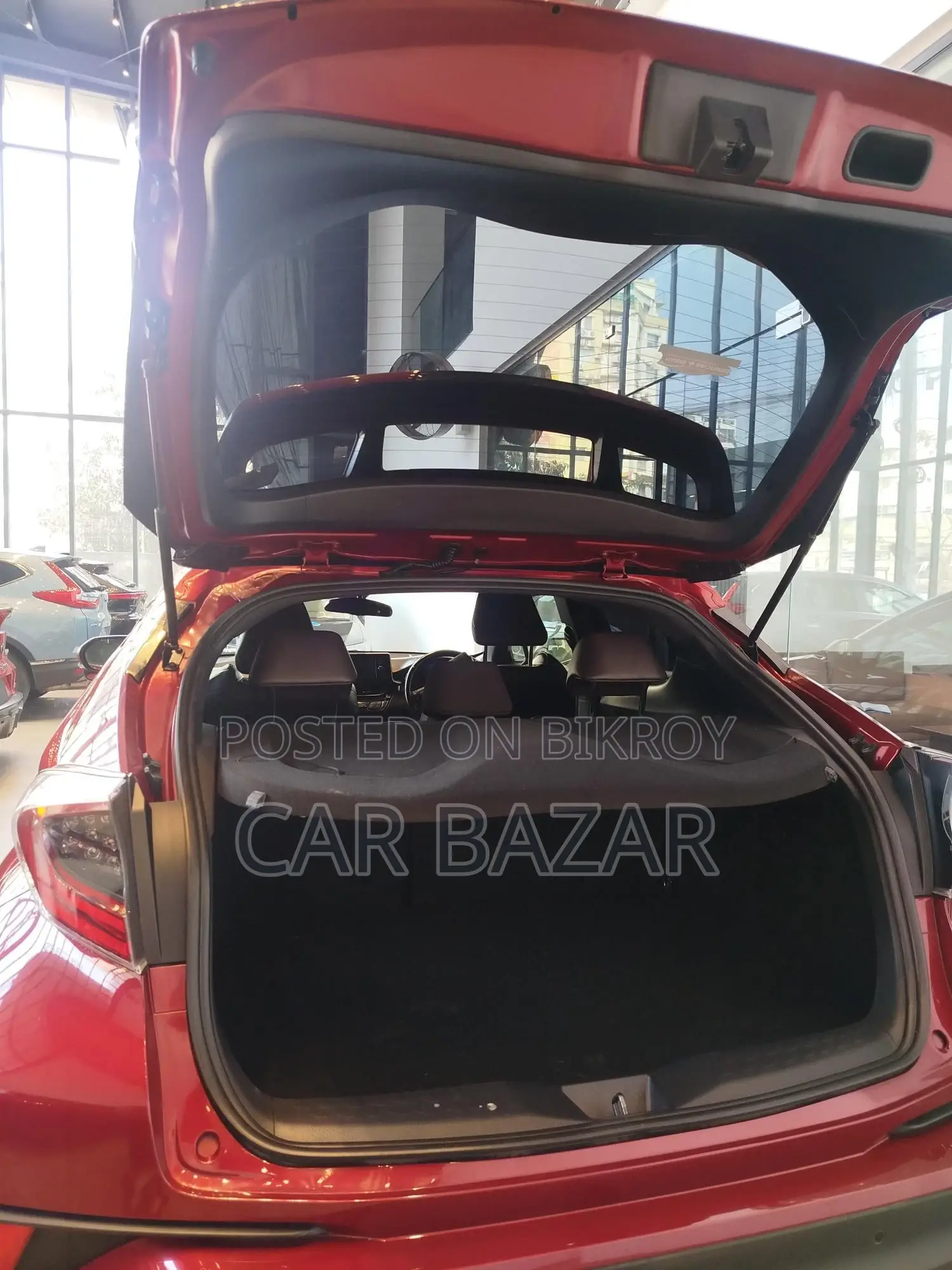 Toyota C-HR G LED OVER FRESH 2017