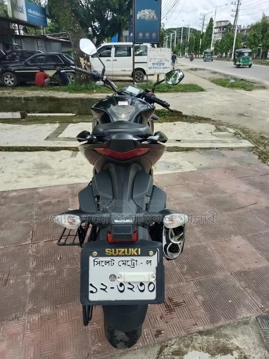 Suzuki Gixxer 2023