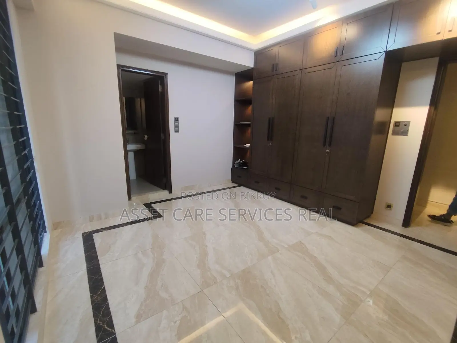 Luxurious 4Bed Brand New Apartment Rent In Gulshan-2