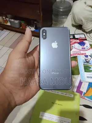 Apple iPhone X 64 GB Black