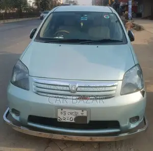 Toyota Raum G Left Door Auto 2004