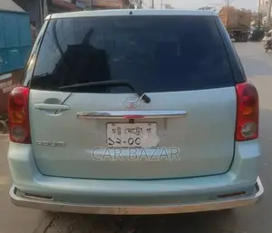 Toyota Raum G Left Door Auto 2004