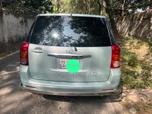 Toyota Raum G Left Door Auto 2004