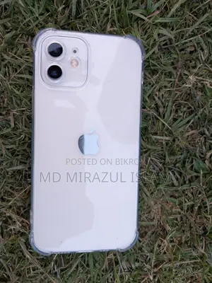 Apple iPhone 12 (Used)