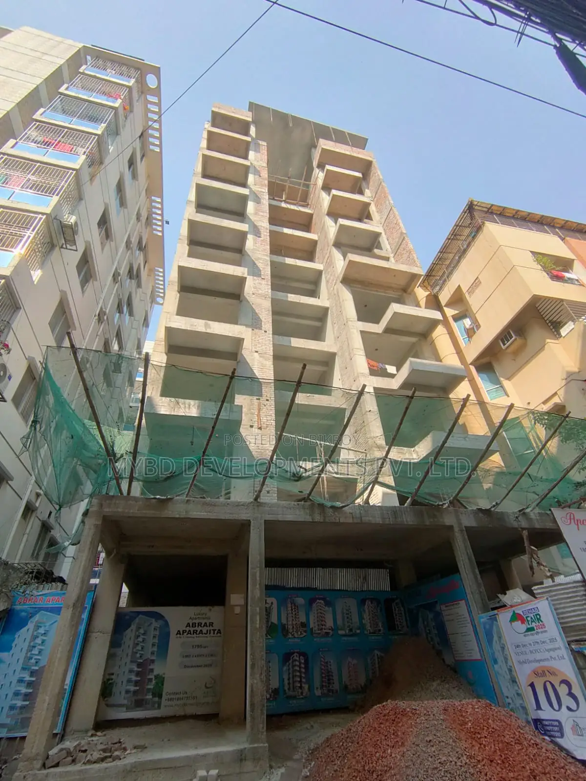 Aesthetic 3-Bedroom South-Facing Flat Near Sobhanbag Staff Quarter!!