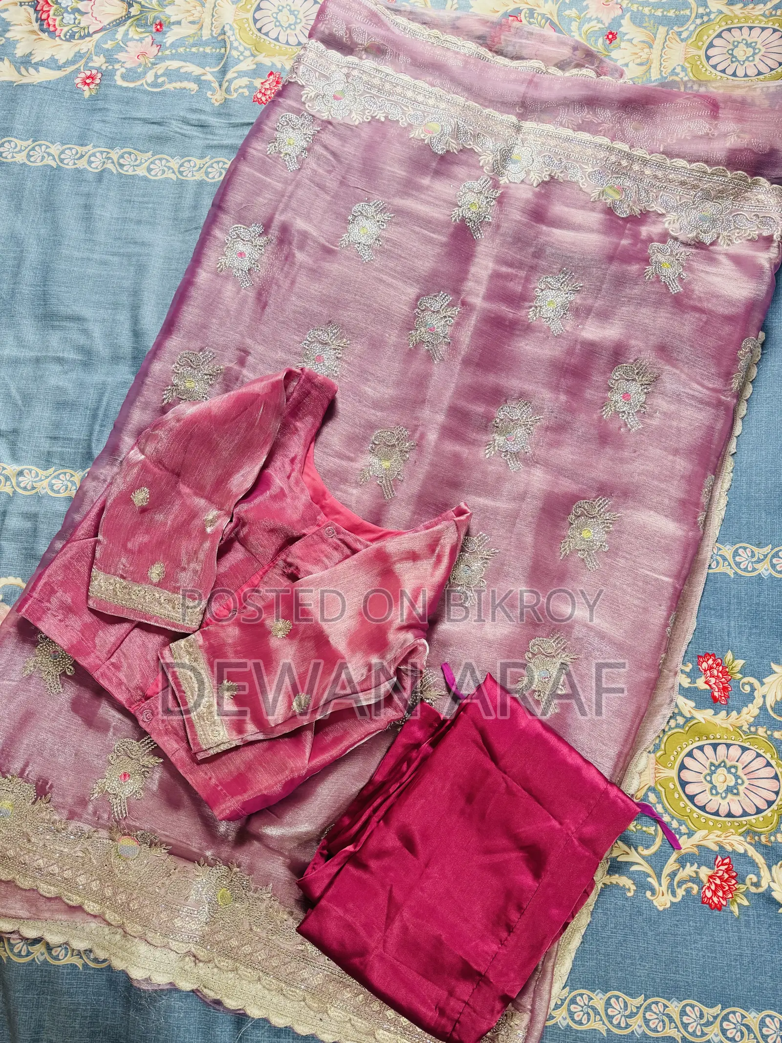 Jimichu Saree