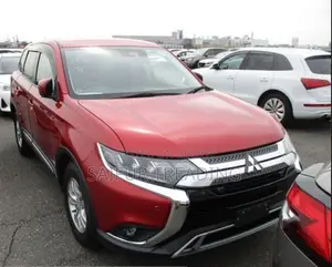 Mitsubishi Outlander Red 2018