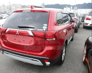 Mitsubishi Outlander Red 2018